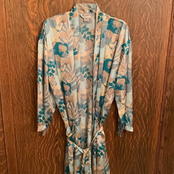 Pusheen satin lightweight robe XS-M - Picture 3 of 4